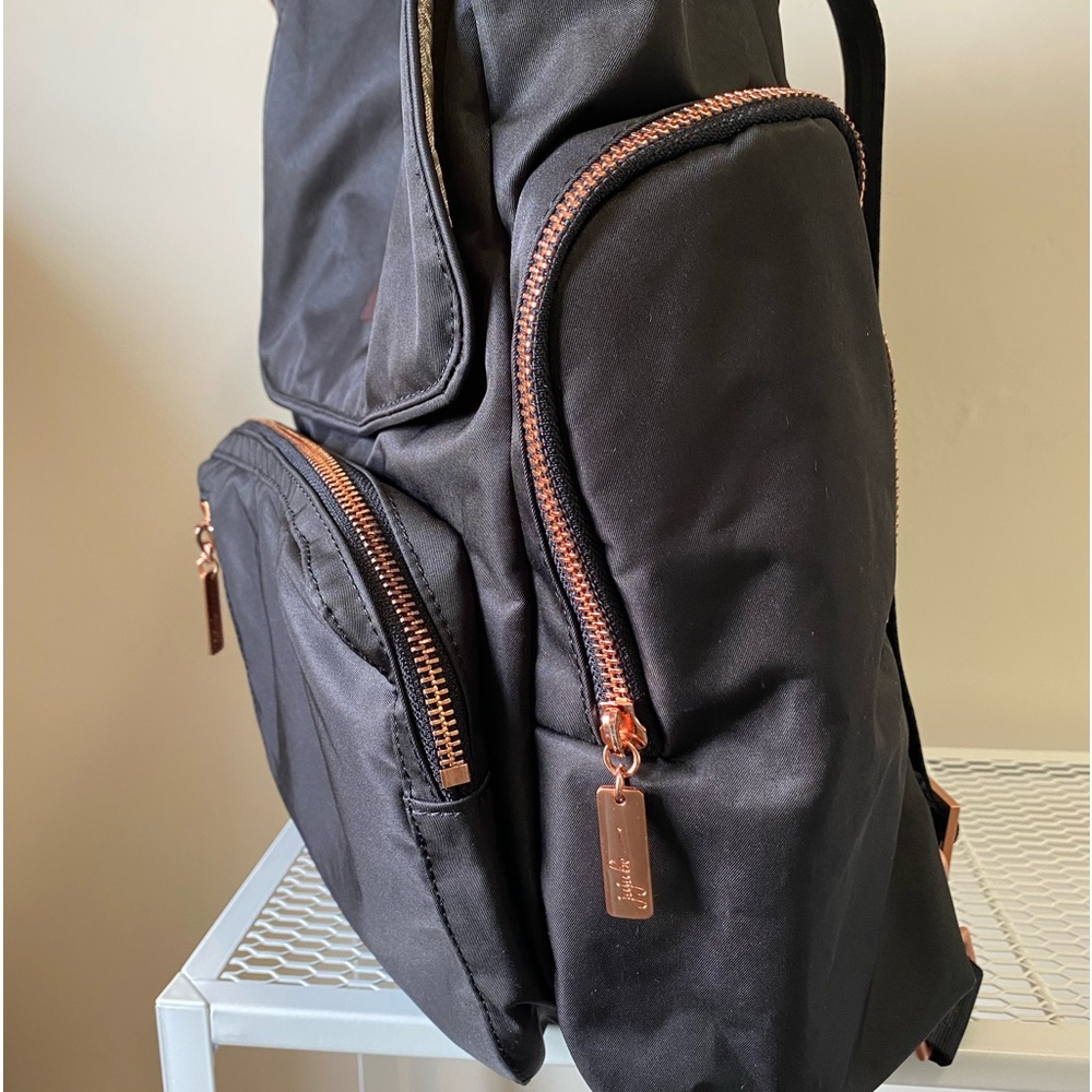 Limited edition knight rose Jujube be sporty backpack with insulated pockets - Picture 8 of 8